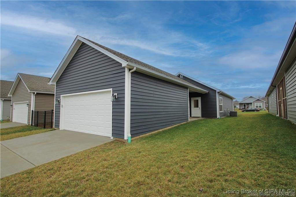 1209 Parkland Trail