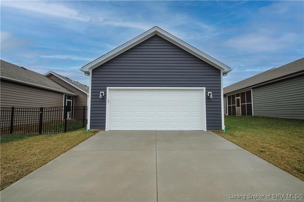 1209 Parkland Trail