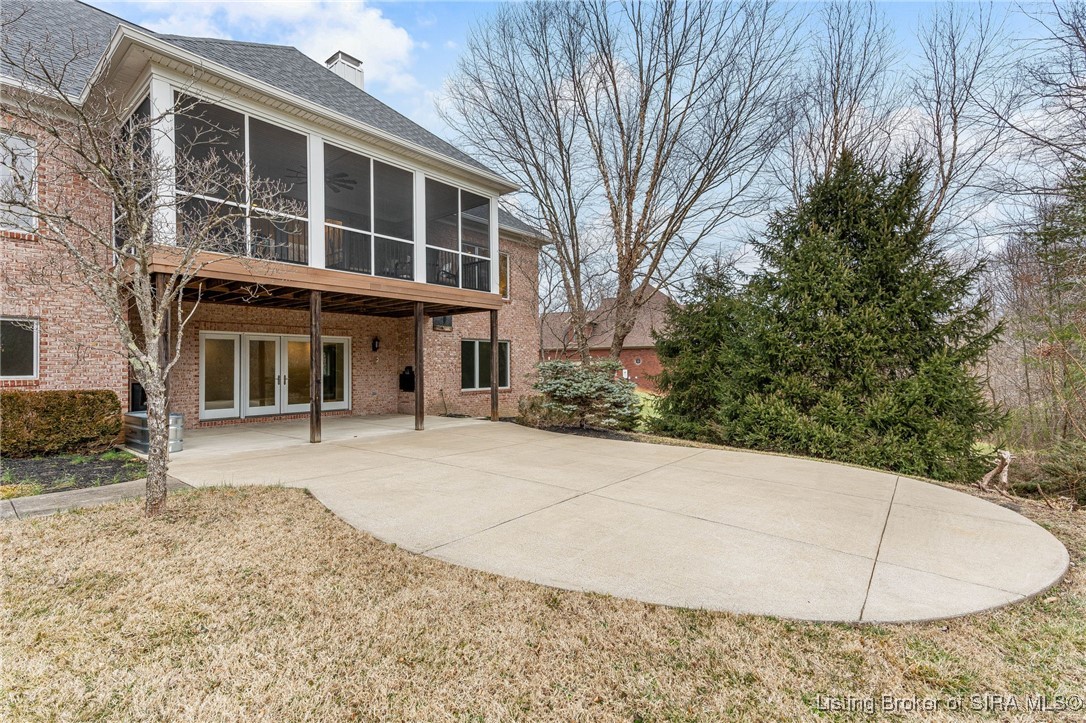6805 Lake Of The Woods Drive