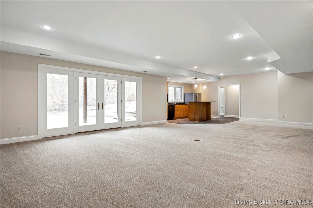 6805 Lake Of The Woods Drive
