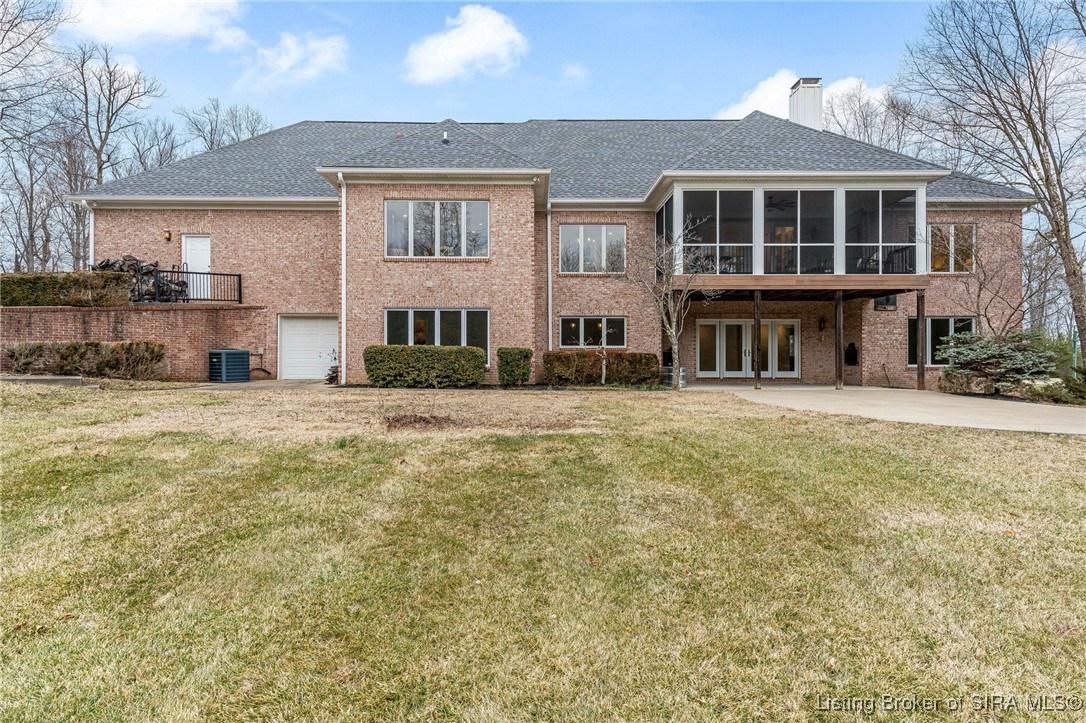 6805 Lake Of The Woods Drive