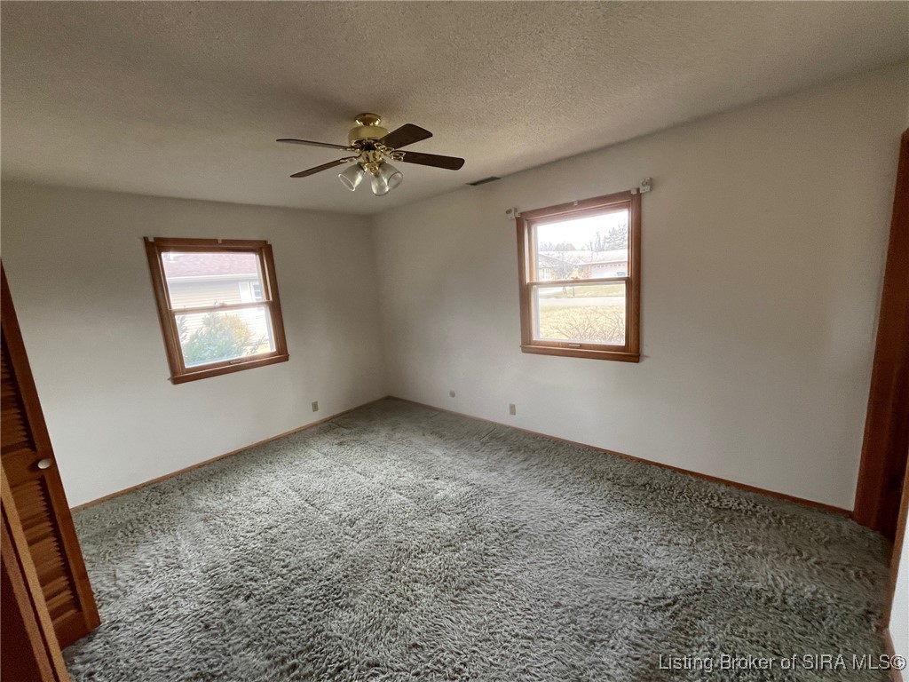 3401 Royal Oak Drive