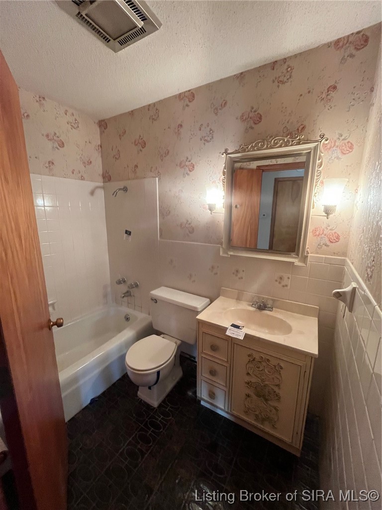 3401 Royal Oak Drive