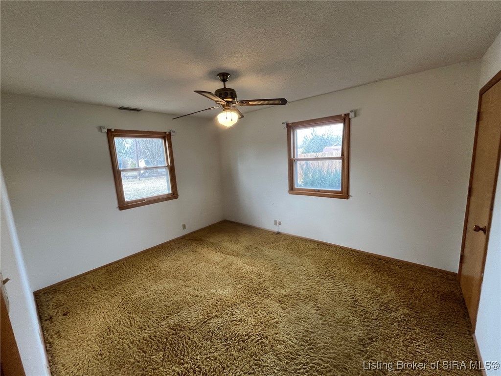 3401 Royal Oak Drive