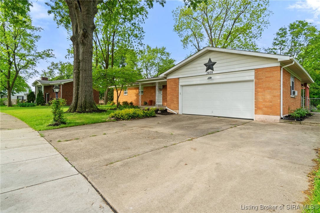 3409 Deerwood Drive