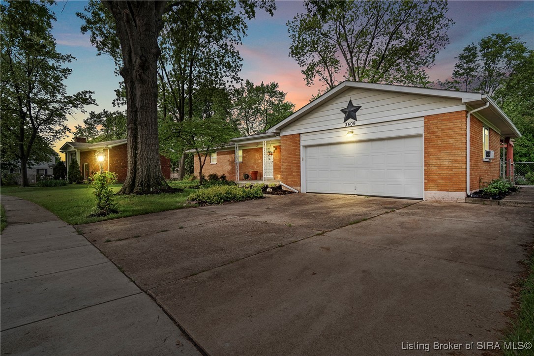 3409 Deerwood Drive
