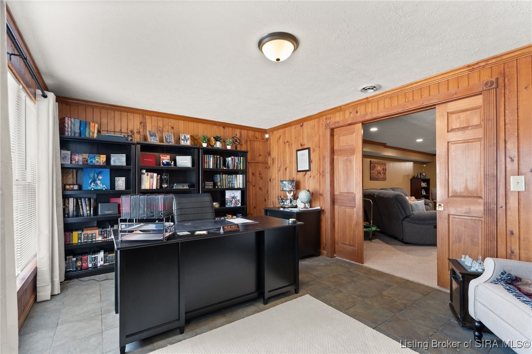 117 E Eastern Hills Boulevard