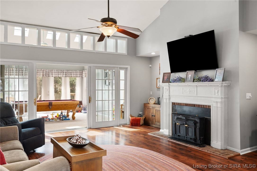 117 E Eastern Hills Boulevard