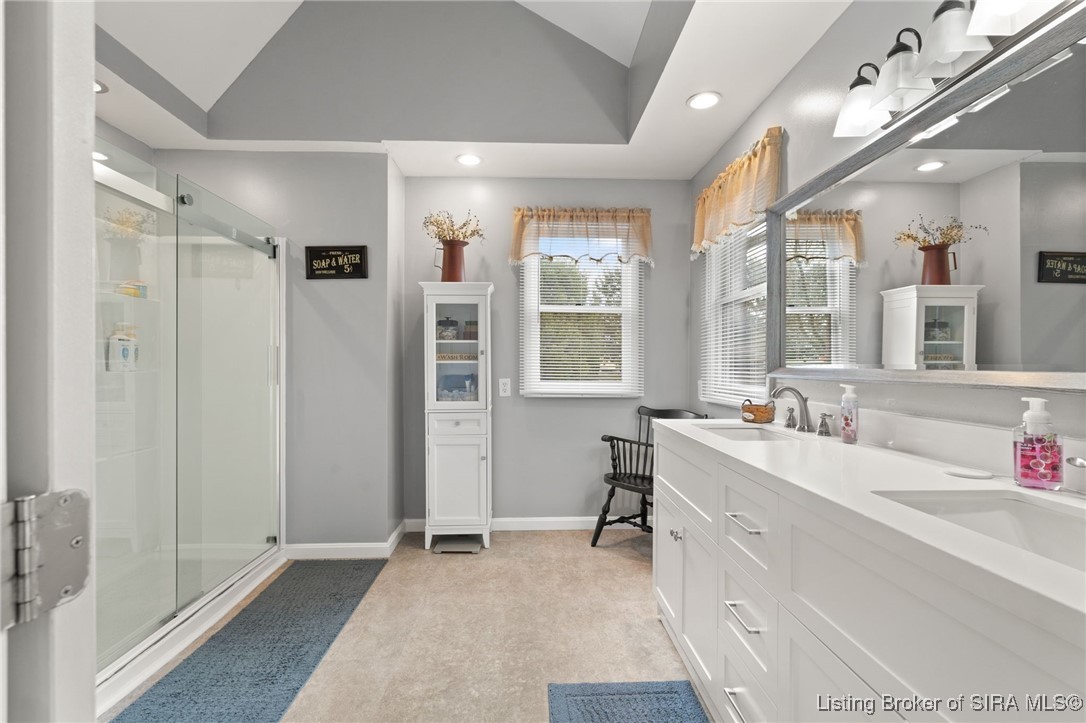 117 E Eastern Hills Boulevard
