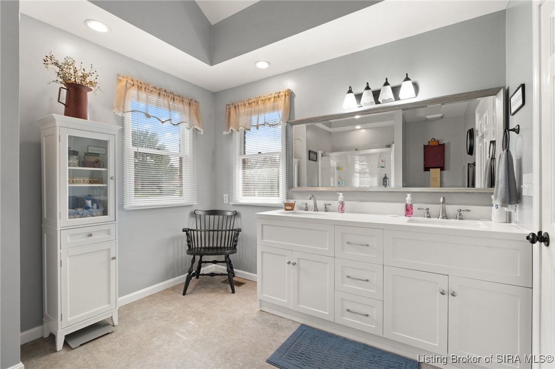117 E Eastern Hills Boulevard