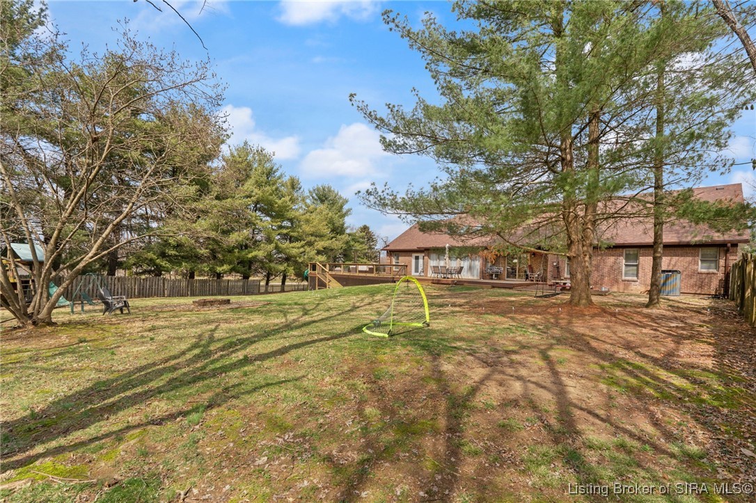 117 E Eastern Hills Boulevard