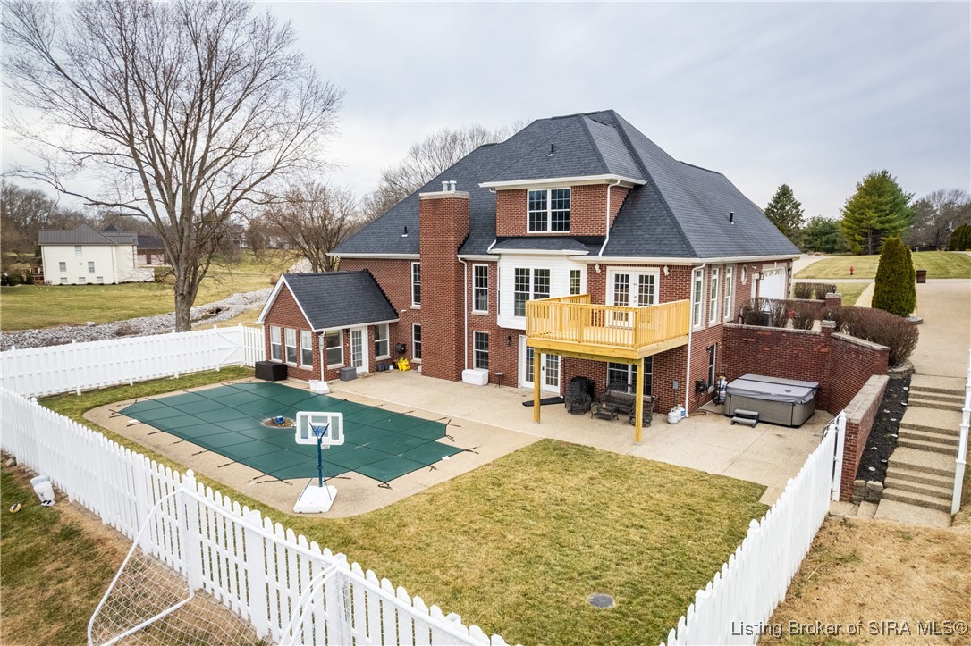 5815 Ridgefield Drive