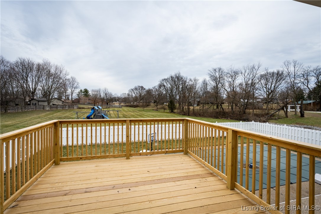 5815 Ridgefield Drive