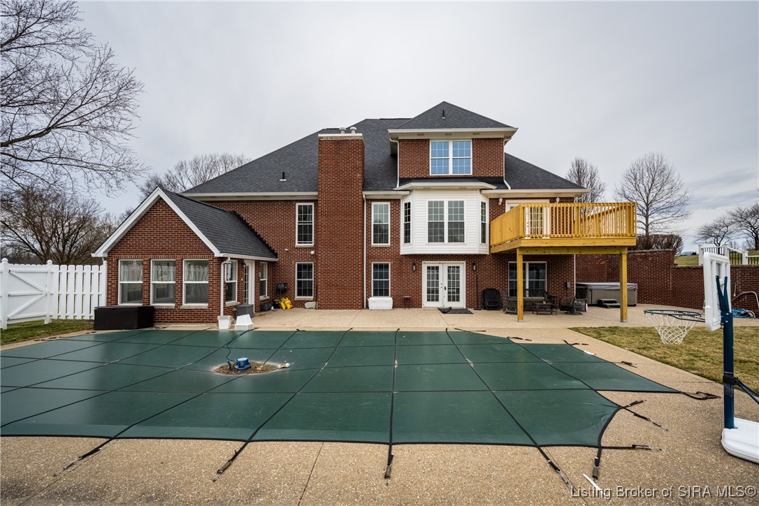 5815 Ridgefield Drive