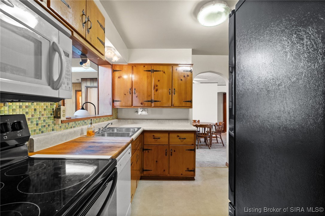 248 Williams Street