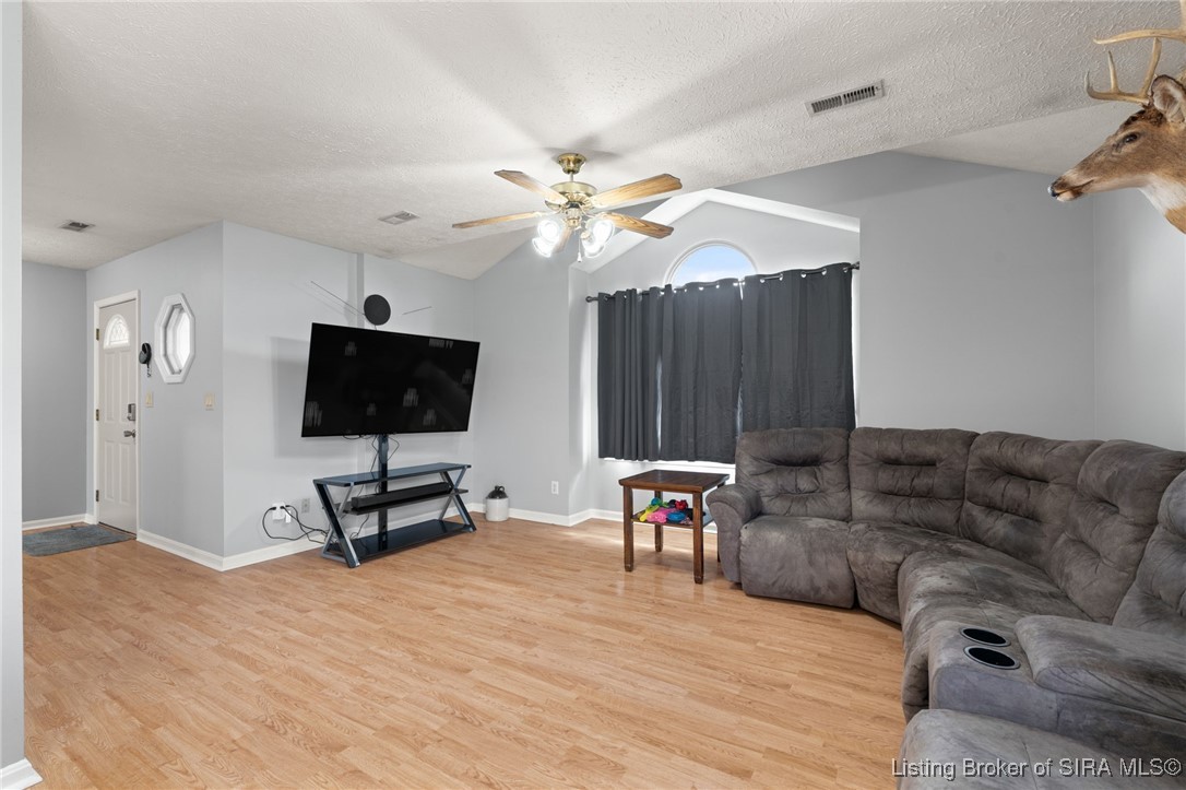 886 Sky Way Drive