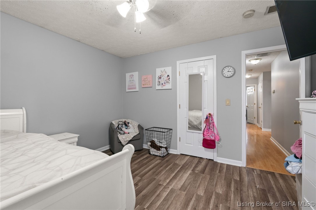 886 Sky Way Drive