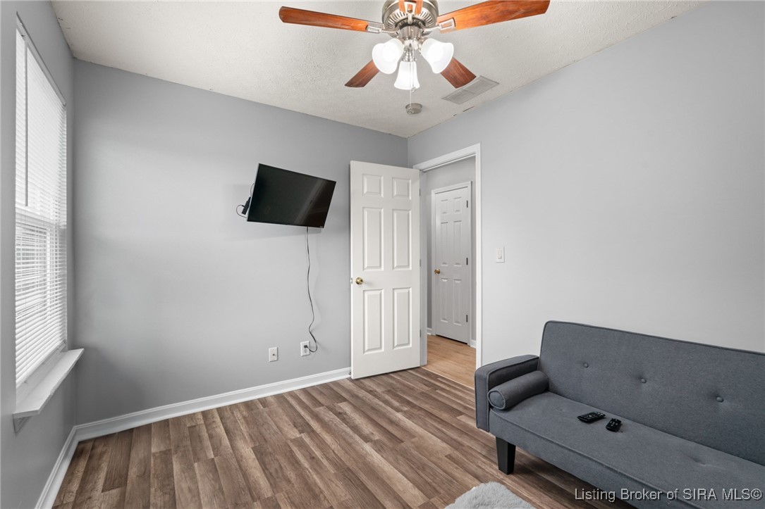 886 Sky Way Drive