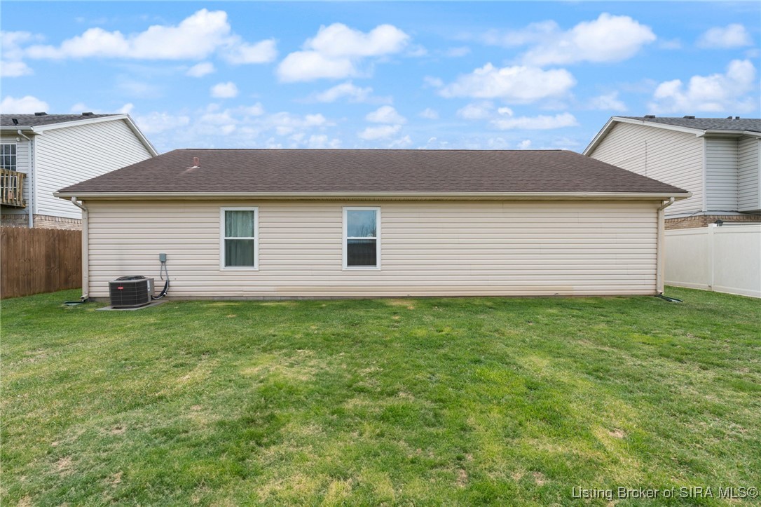 886 Sky Way Drive