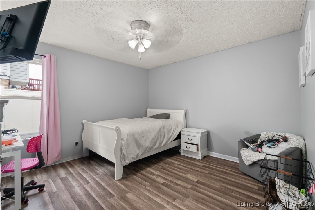 886 Sky Way Drive