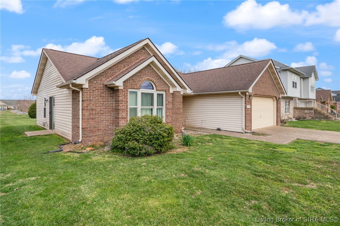 886 Sky Way Drive