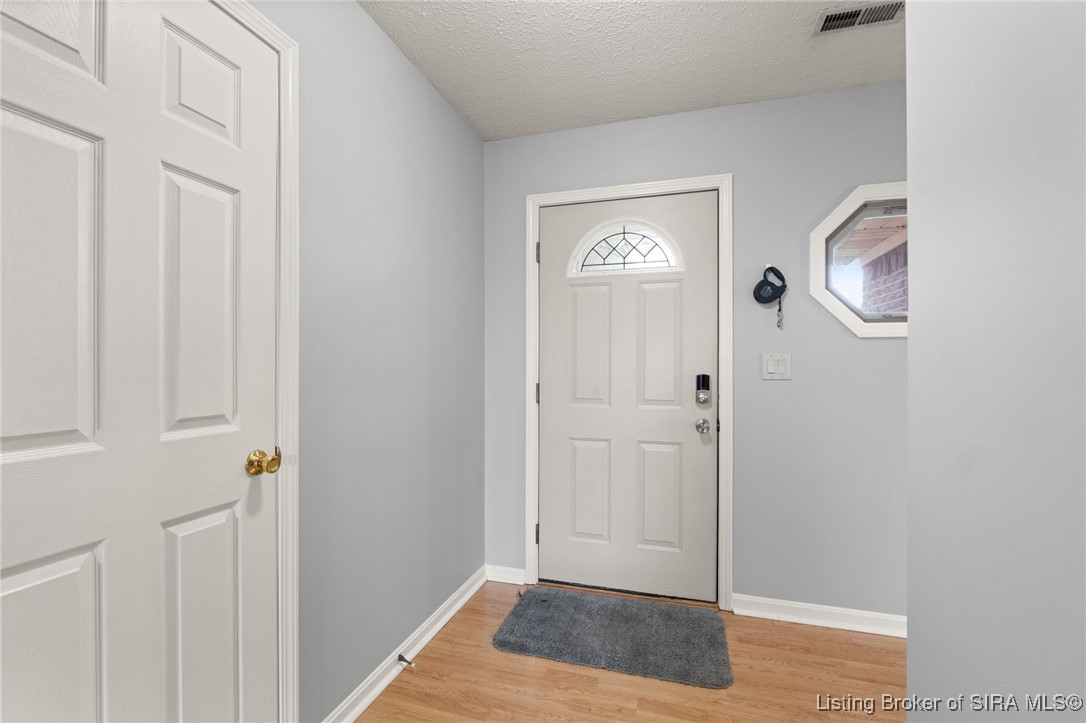 886 Sky Way Drive