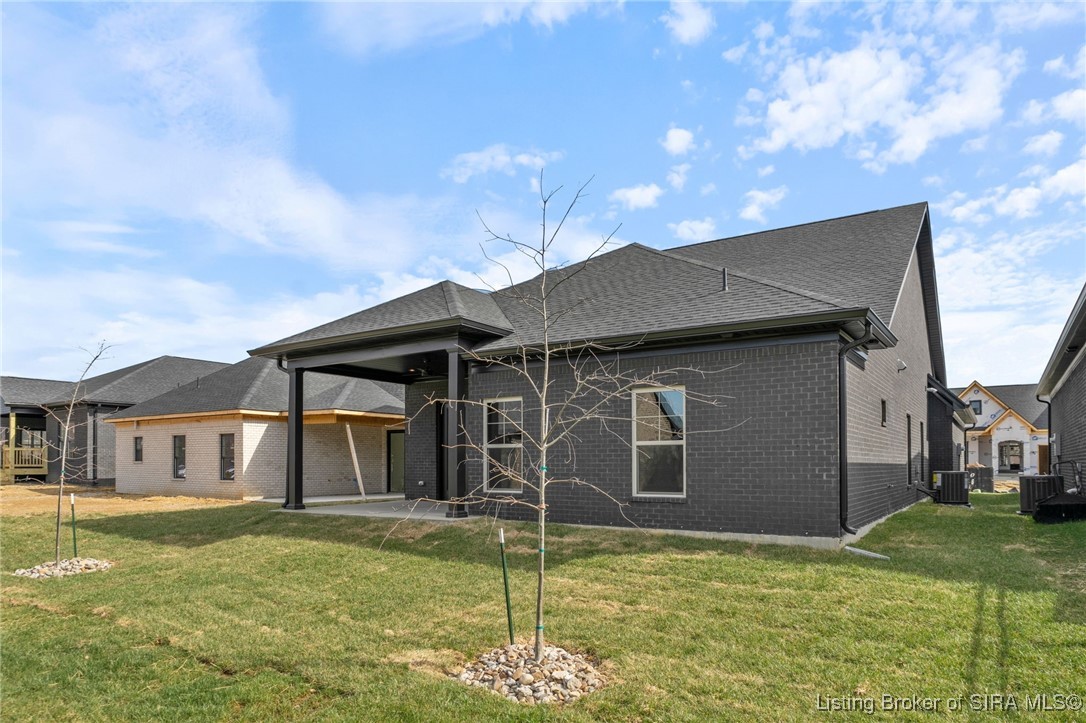 3611 Linnert Way