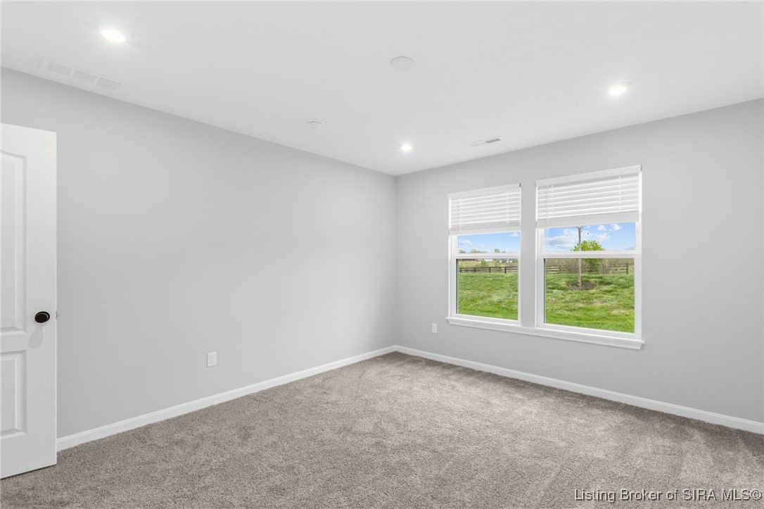 8208 Crescent Cove