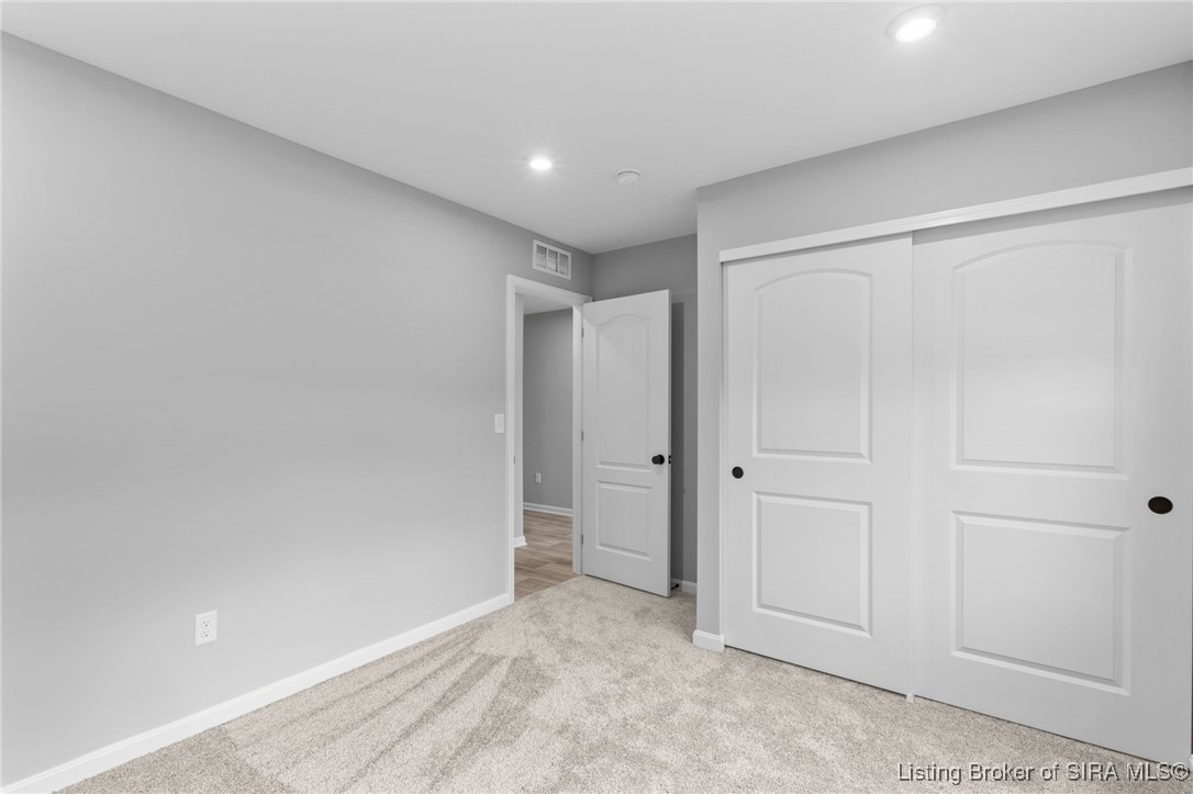 8208 Crescent Cove