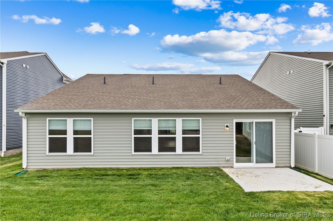 8208 Crescent Cove