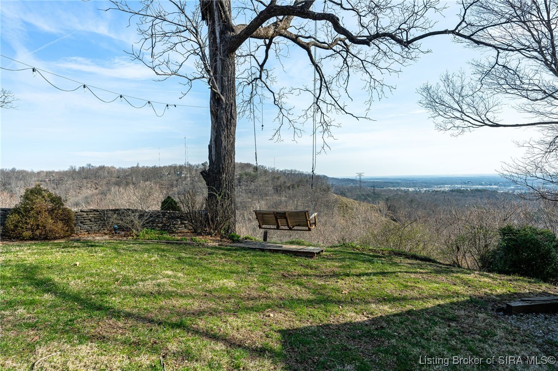15 N Hill Drive
