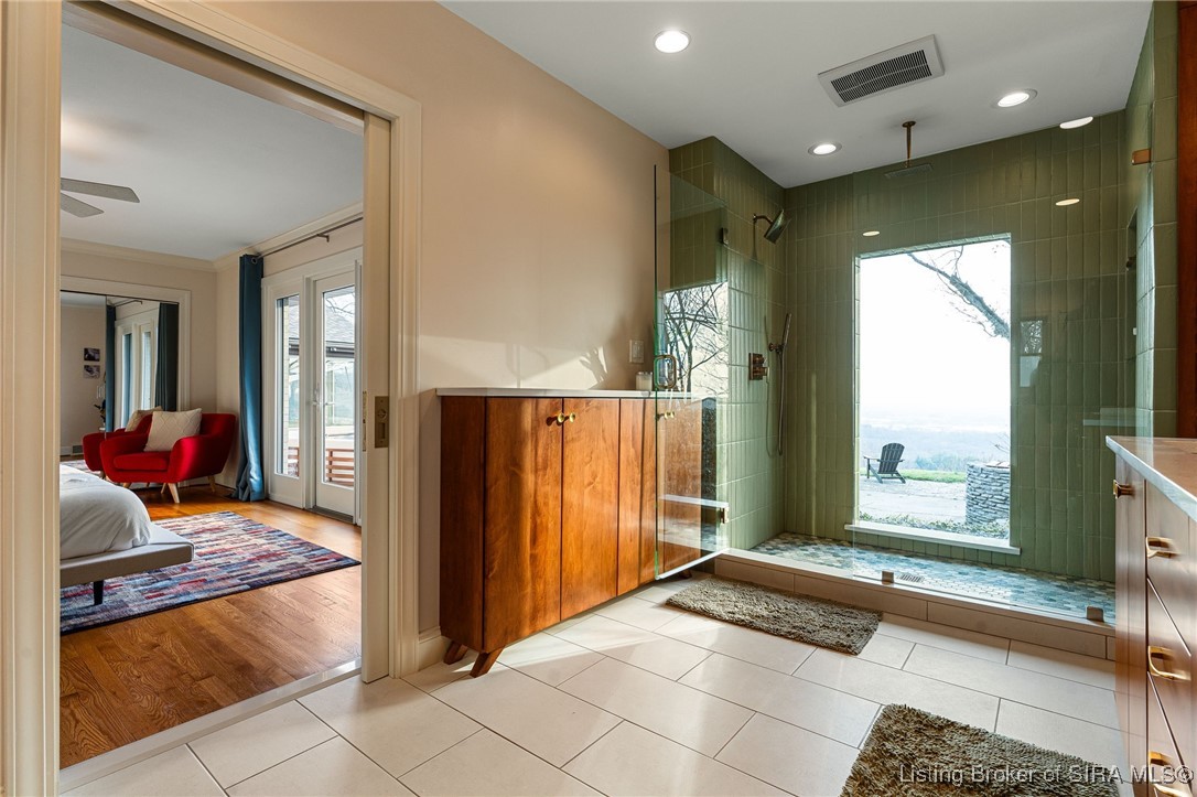 15 N Hill Drive