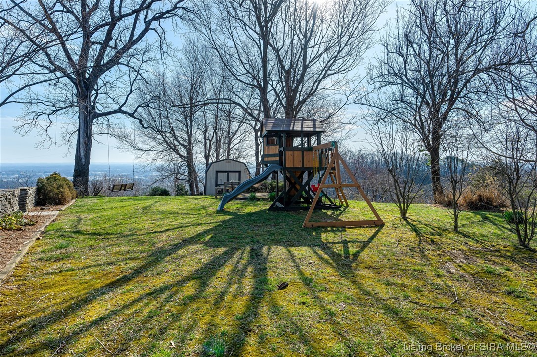 15 N Hill Drive