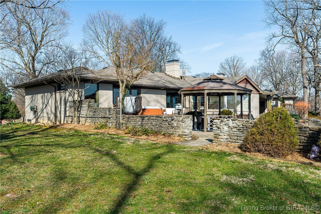 15 N Hill Drive