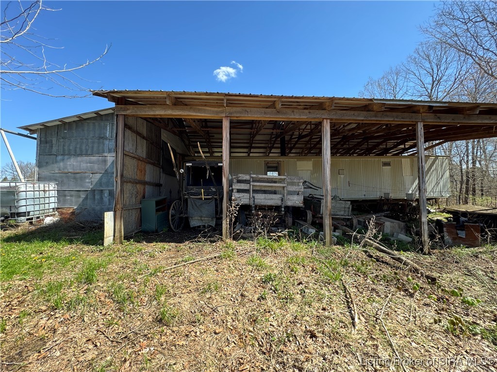 off E Magnolia Road