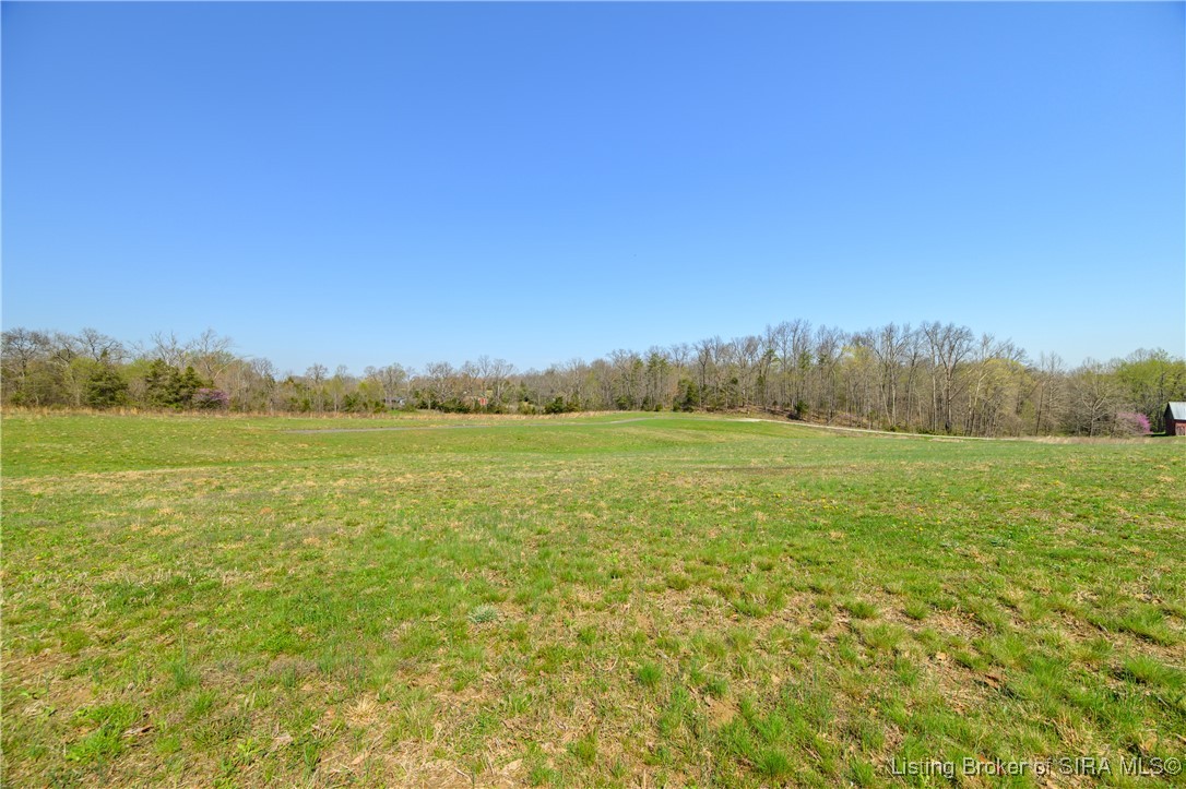 Lot 2 E Lovers Lane