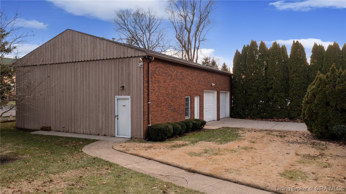 1412 Gutford Road