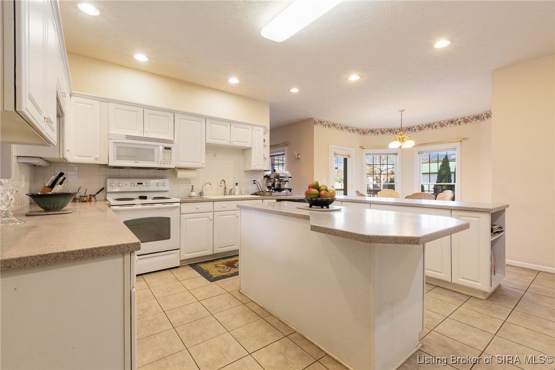 1412 Gutford Road