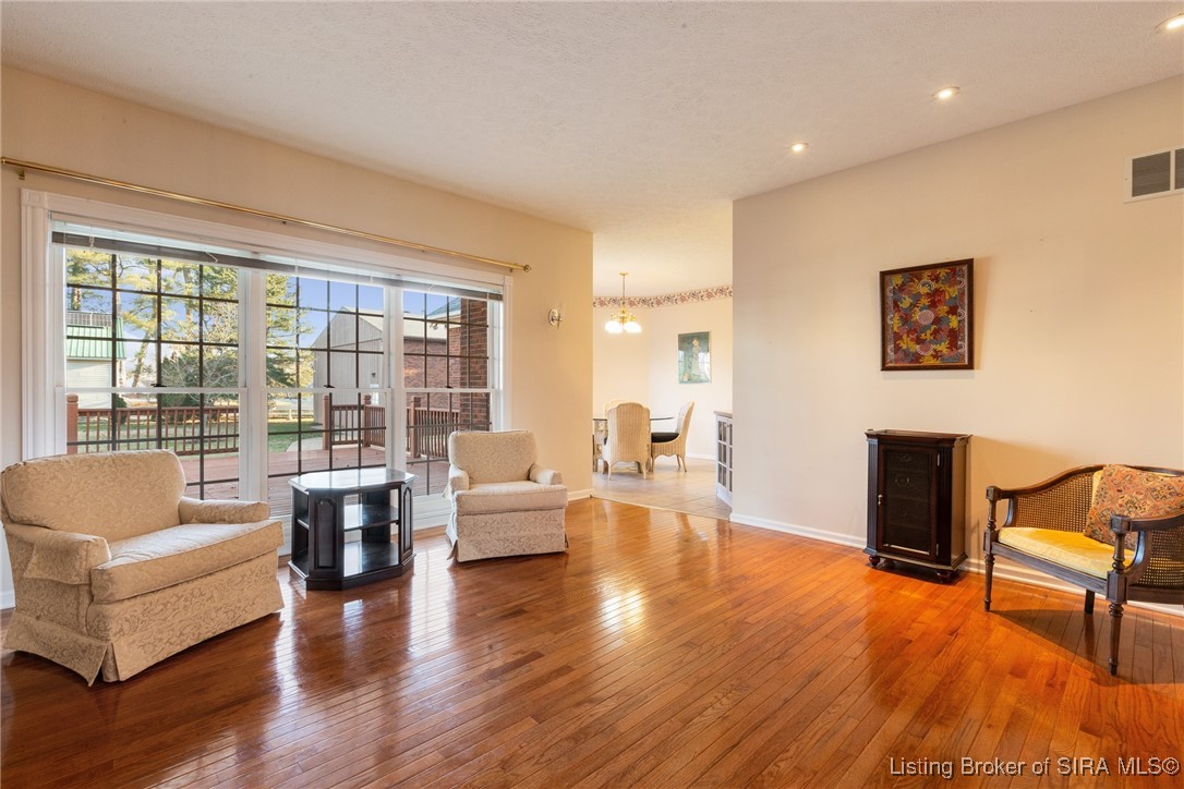 1412 Gutford Road