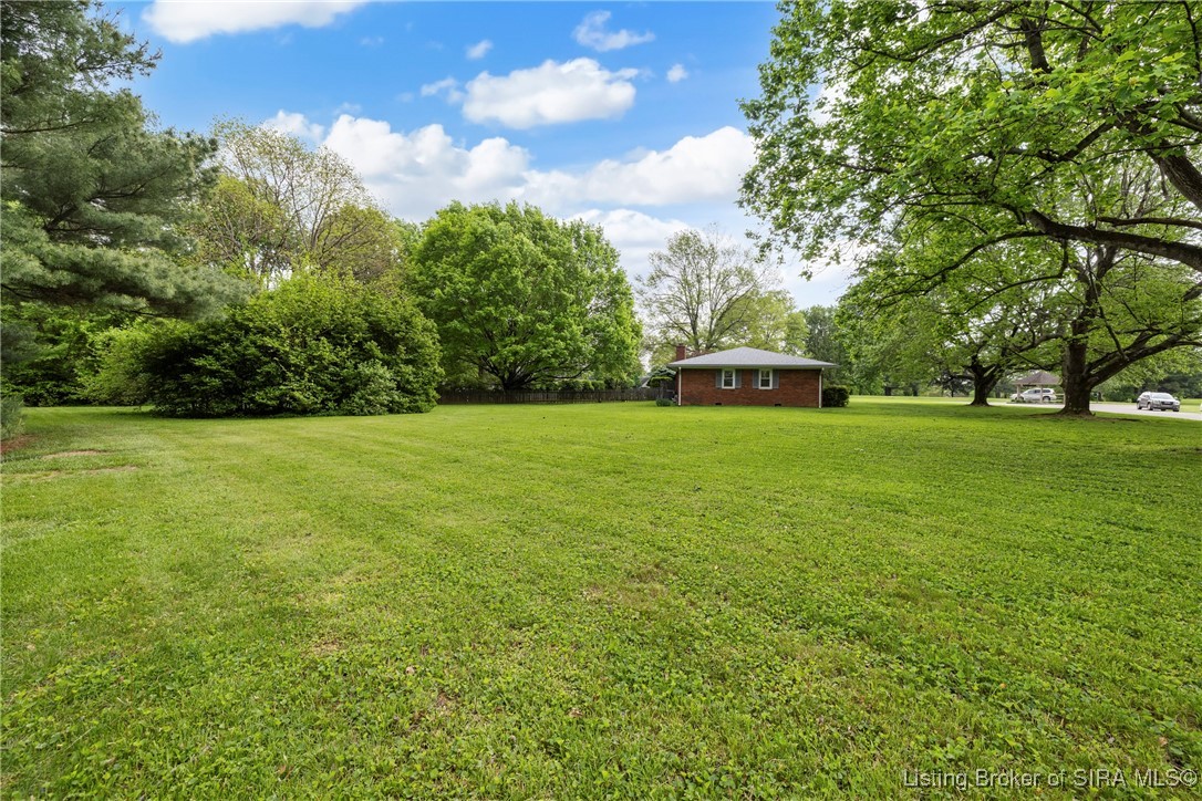 5705 Lentzier Trace