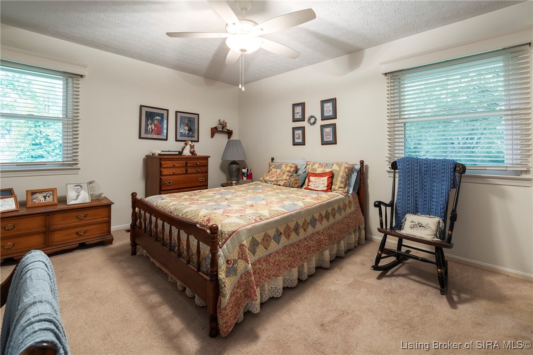 5705 Lentzier Trace