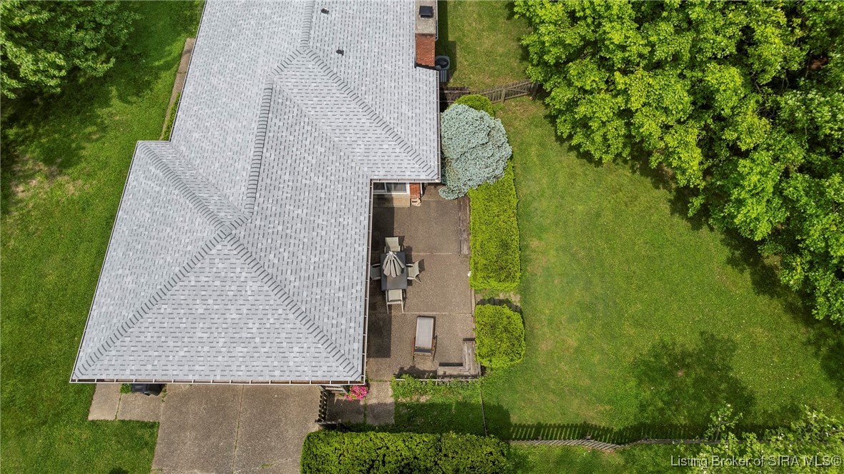 5705 Lentzier Trace