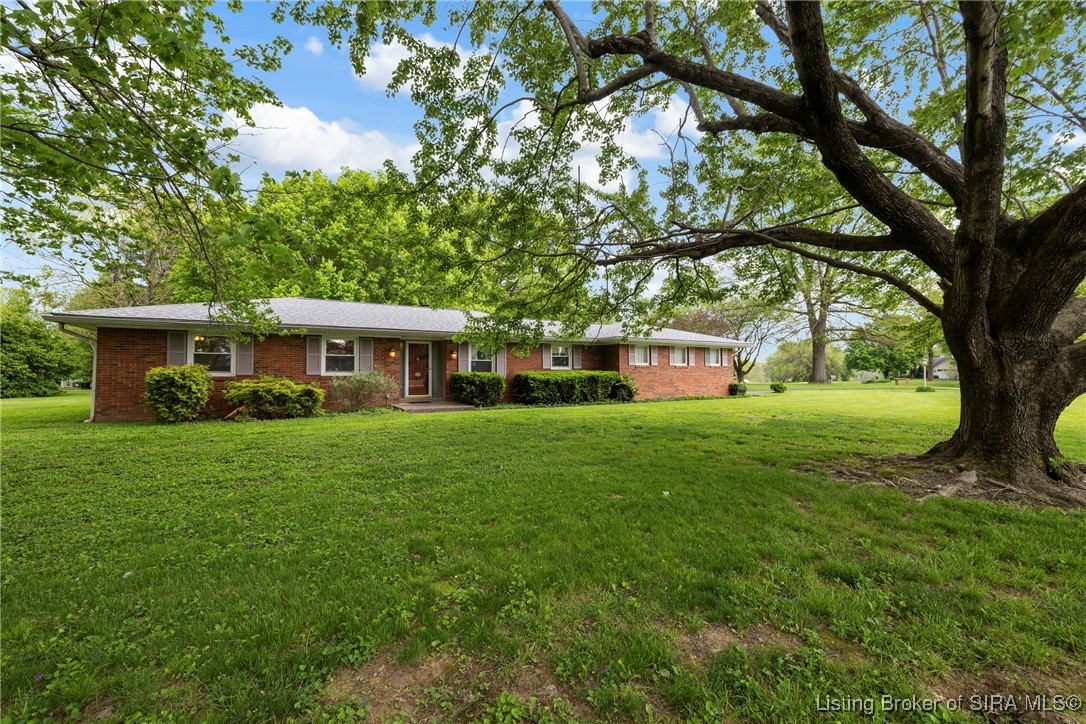 5705 Lentzier Trace