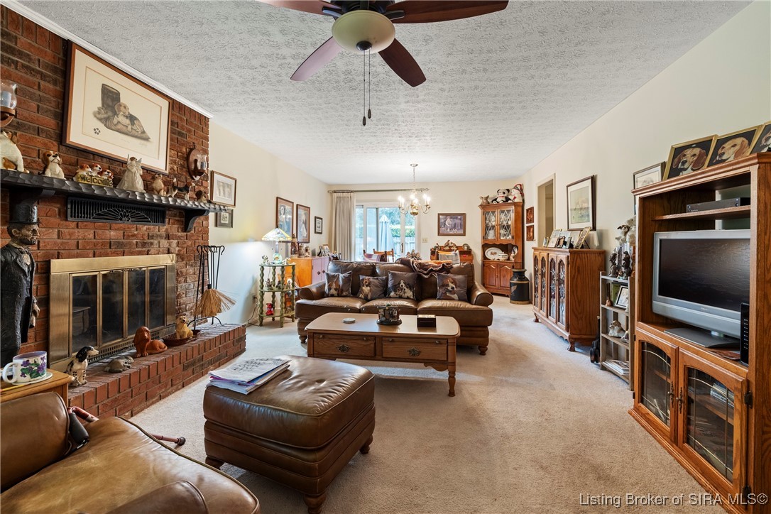 5705 Lentzier Trace