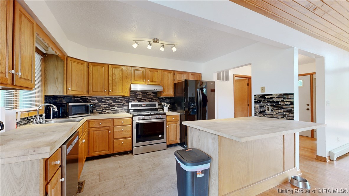 7333 W Newton Stewart Road