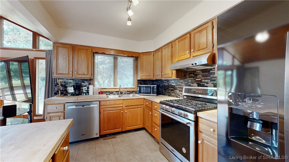 7333 W Newton Stewart Road