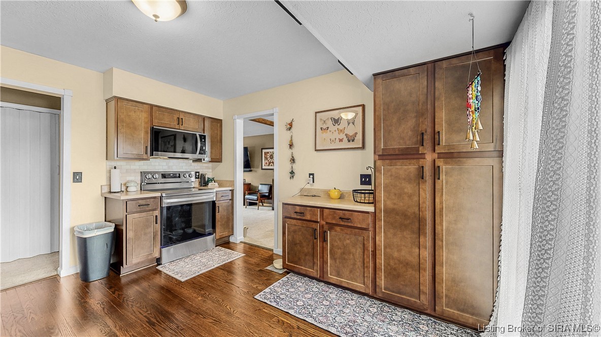 3009 Perimeter Road