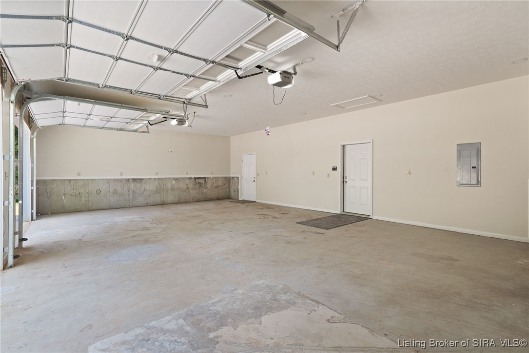 654 Sky Aire Road NE