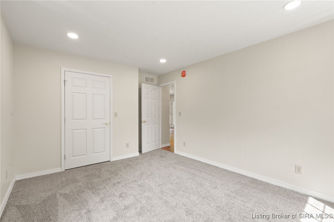 654 Sky Aire Road NE