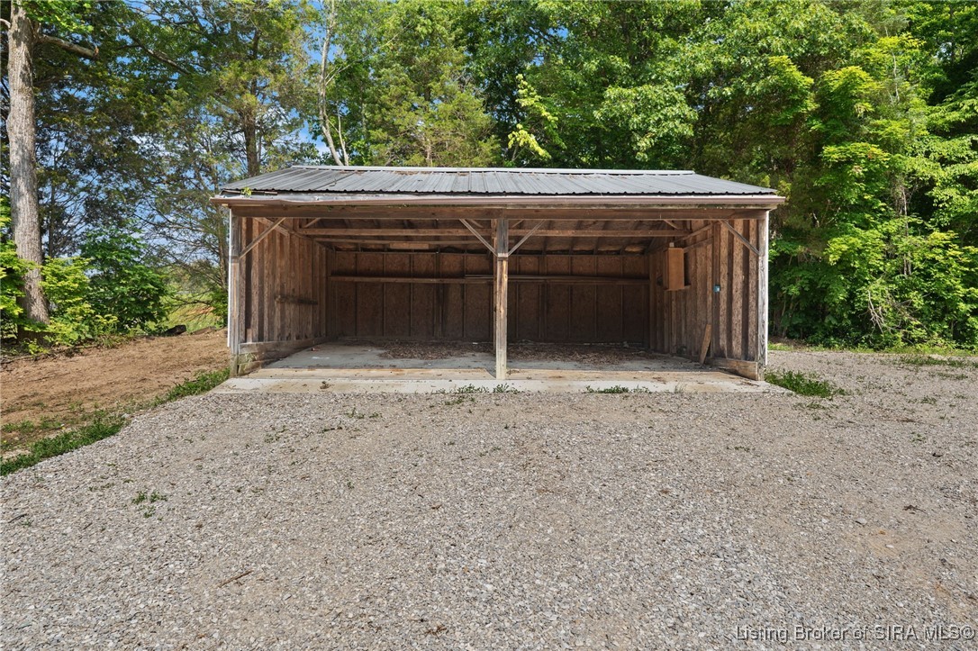 654 Sky Aire Road NE
